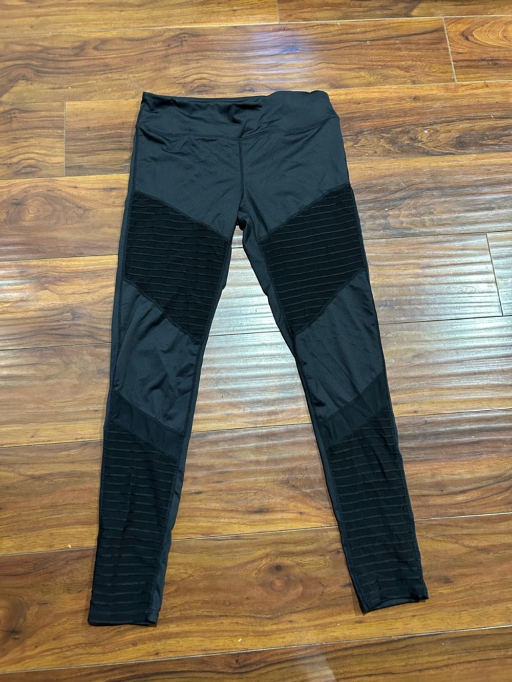 Mono B Black Leggings Size Large
